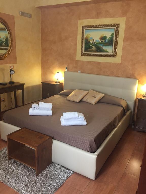 B&B Etna House Nicolosi Zimmer foto